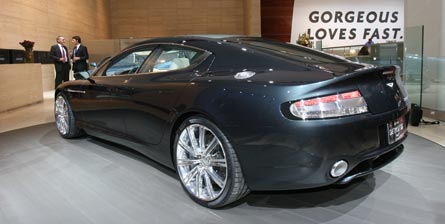 0602_naias_032007_aston_martin_rapide_conceptrear_side_view.jpg