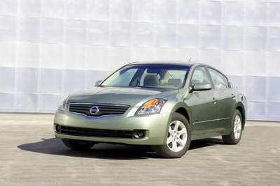 2007-altima-hybrid-1.jpg